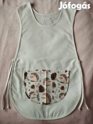 Női fehér lapköpeny,mintás zsebbel, ovis, munkaruha