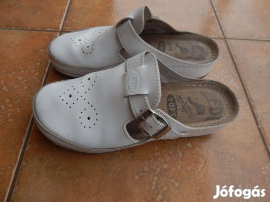 Női fehér papucs 39-es