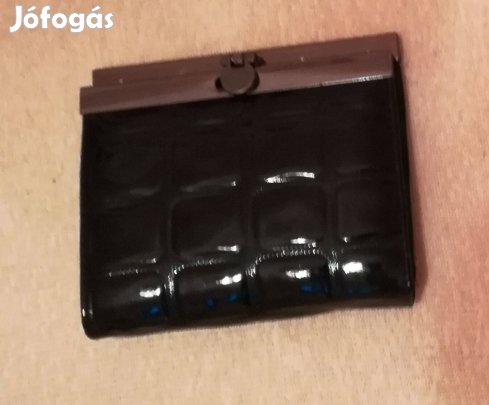 Női fekete lakk,nagyon szép és különleges pénztárca!/50