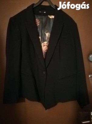 Női fekete rövidfazonú blézer 44-méret,szinte új!/69