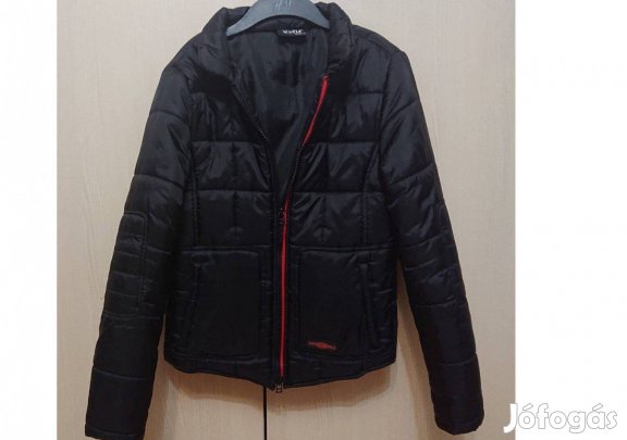 Női fekete sportos dzseki / kabát kb. s-es méretben - mérve