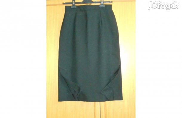 Női fekete szoknya, M -es. Elegáns, csinos, divatos, midi
