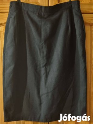 Női fekete szoknya, nagyobb méret
