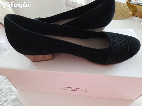 Noi fekete velur cipo 37 ! Eladó