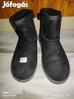Női félhosszú ,boka csizma 