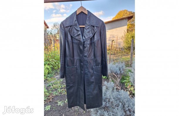 Női hosszú fekete bőrkabát 7000 Ft