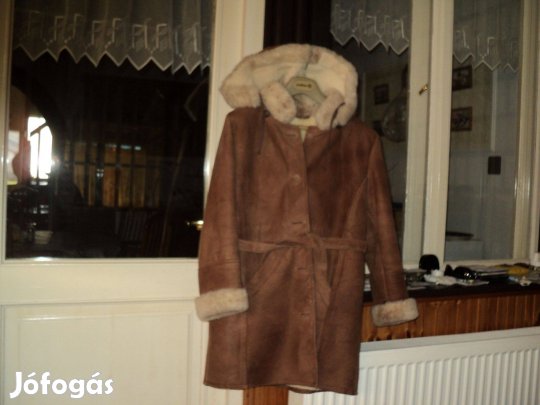 Női irhakabát csináltatott 38-as GLS szállítás