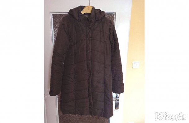 Női kapucnis barna télikabát