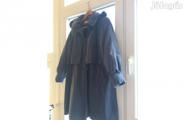 Női kapucnis kabát, kizipzárolható béléssel, L, szép állapotban eladó