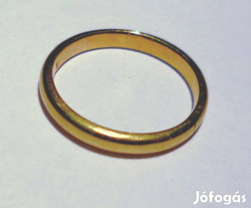 Női karikagyűrű