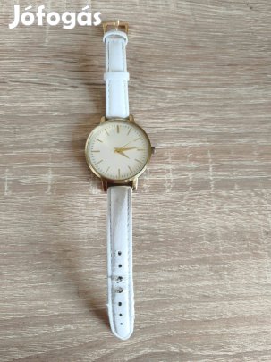 Női karóra anyozott fehér bőr szíjjal H&M-es