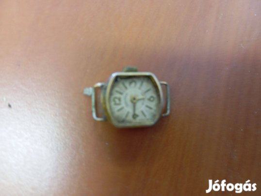 Nöi karóra sérülét