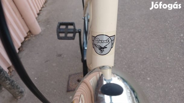 Női kerékpár 26-os Turul kontrás Debrecenben eladó. 