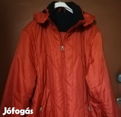 Női kétféle piros kapucnis kabát, és egy narancs színű,46-48-!/63