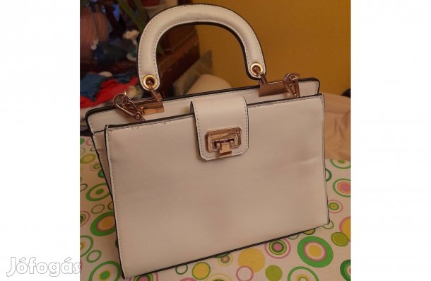 Női kézitáska eladó