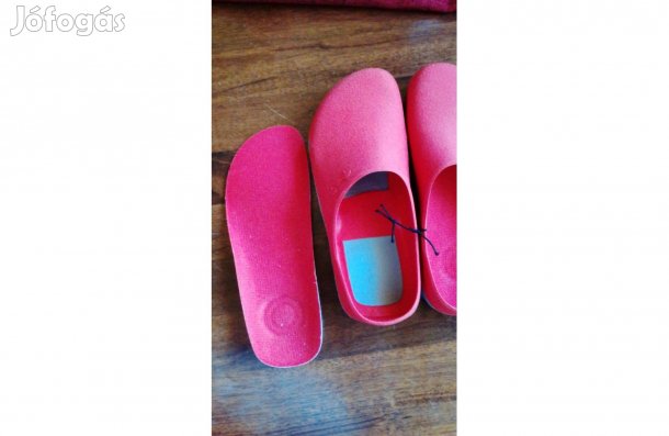 Női klumpa kerti Papucs Kivehető Textil Talpbéléssel Új kényelmes 41-