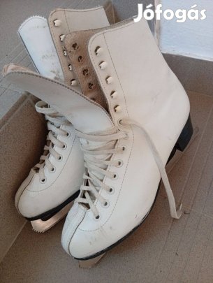 Női korcsolyacipő 41