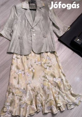 Női kosztümök 38-40, nézz be