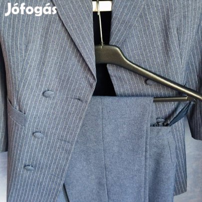 Női kosztümök és blézerek