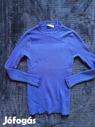 Női kötött pulóver