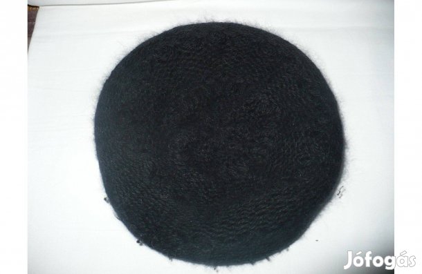 Női kötött sapkák - fekete, szürke