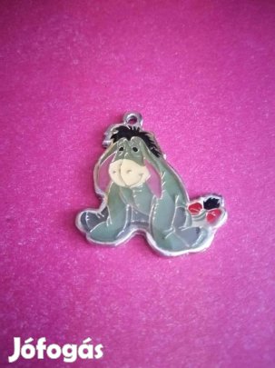 Női medál (Füles mesefigura) eladó!