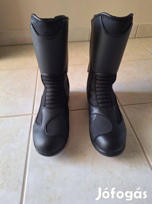 Női motoros csizma eladó