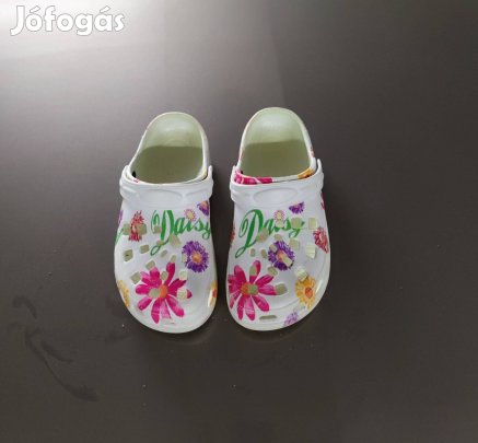 Női műanyag papucs