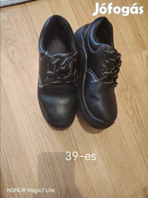 Női munkavédelmi acélbetétes 