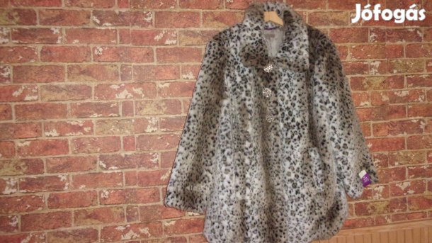Női műszőrme kabát