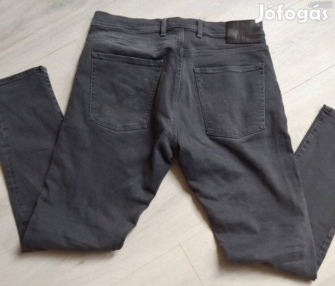 Női nadrágok 42-44