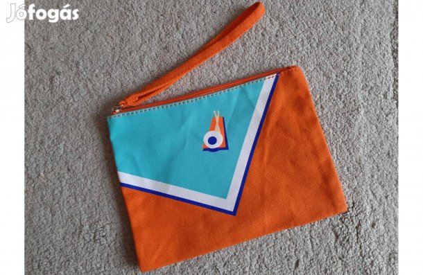 Női neszesszer, sminktáska + illatminta