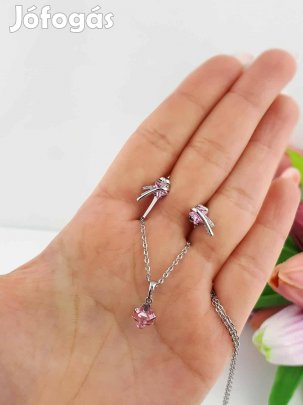 Női nyaklánc, fülbevaló 