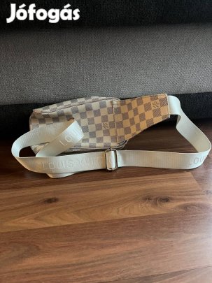 Női oldaltáska/övtáska