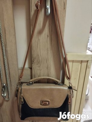 Női retikül, hibátlan állapotban.