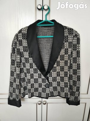 Női rövid fazonú blézer M-es 