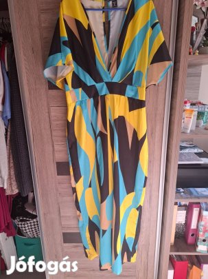 Női ruhacsomag kiváló ruhákból