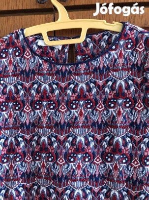 Női ruhák "M" méretűek
