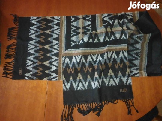 Női sál eladó