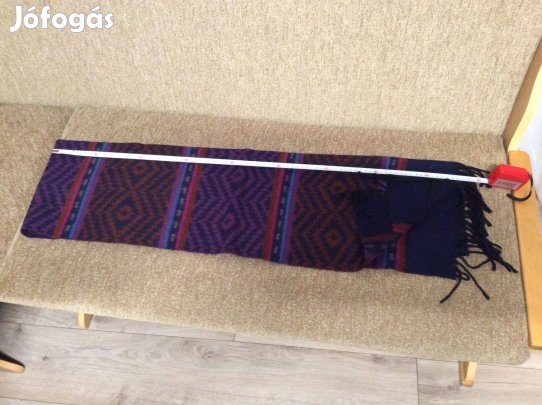 Női sál színes mintás sötét kendő 170x47 finom puha meleg