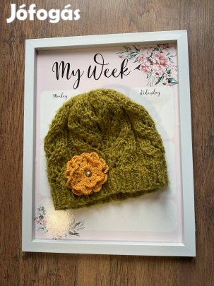 Női sapka, kézzel kötött