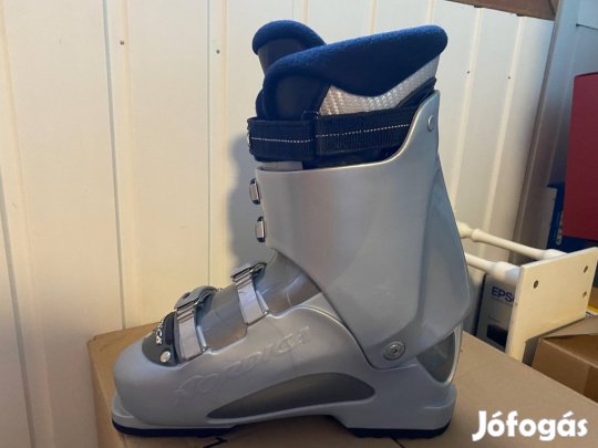 Női síbakancs