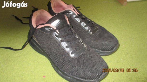 Női sportcipő 38
