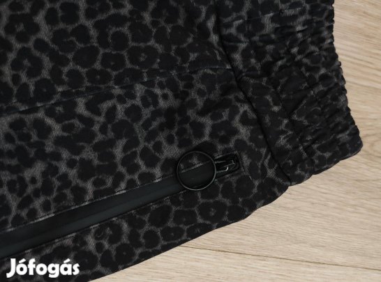 Női sportos leopárd minőségi nadrág
