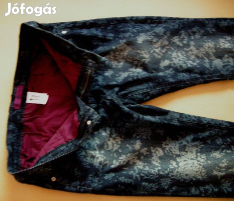 Női steppelt bélelt téli márványmintás farmer M-méret,szinte új!/40