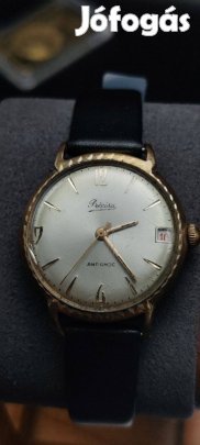 Női svájci karóra szép állapot új szíj