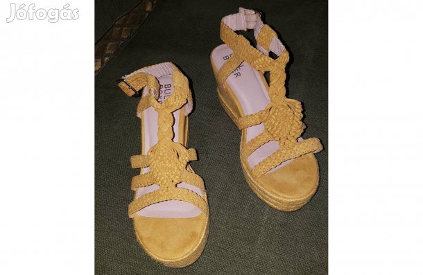 Női szandál 39