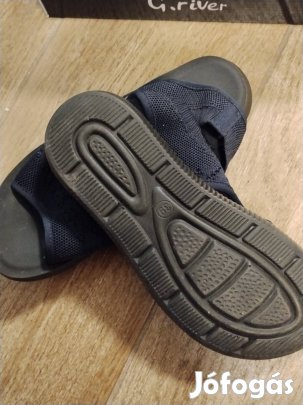 Női szandál 39-es méret!