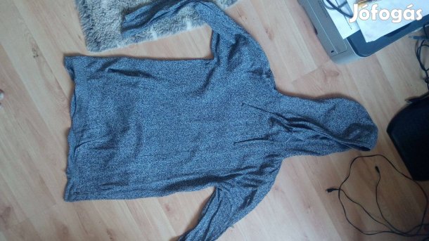 Női szürke pulóver M eladó Nyíregyházán