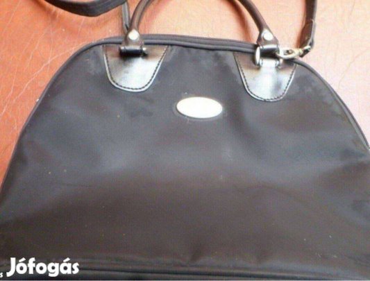 Női táska Samsonite félár alatt újszerű